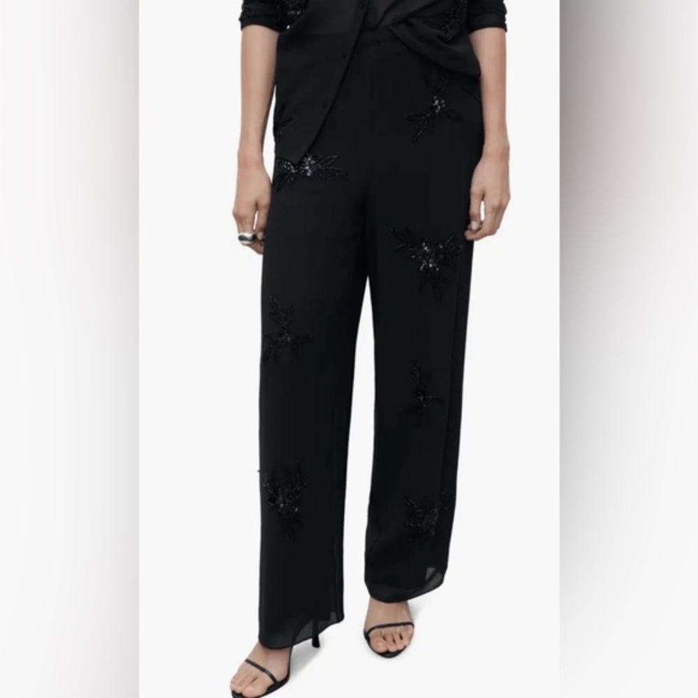 MANGO Trousers With Bead Detail in Black